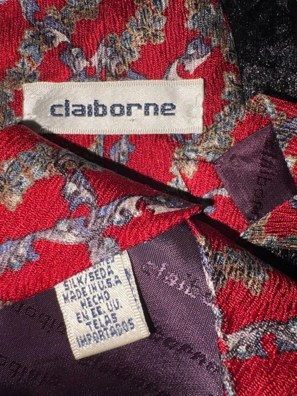Claiborne Necktie Red Baroque Lattice Silk Vintage One Size EUC